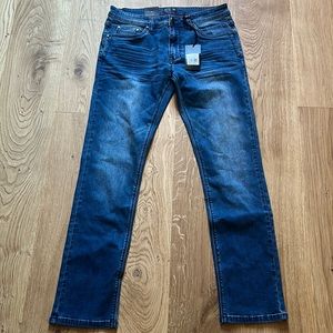 Med dark blue wash denim jeans. Men’s 32x32